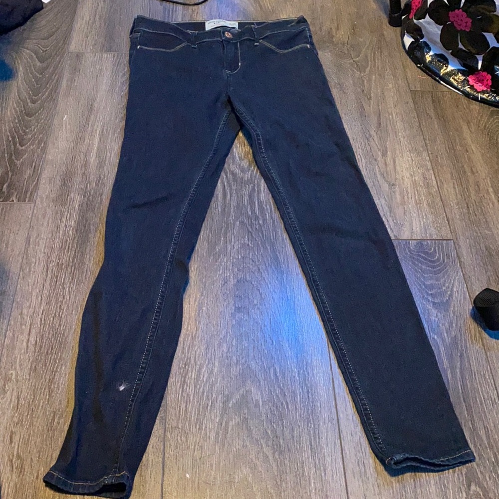 Blue skinny jeans